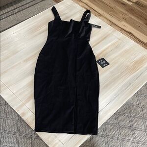 Lulu's Classic Black Midi Dress